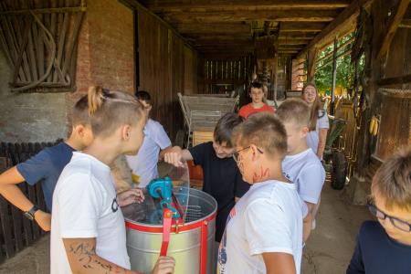 MladiČebelarji_2024_2