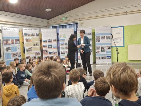 Odprtje razstave o zgodovini potujočih knjižnic_2